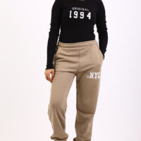 Vintage Urban Comfort - 1994 Original NYC Jogger Set - Image 2