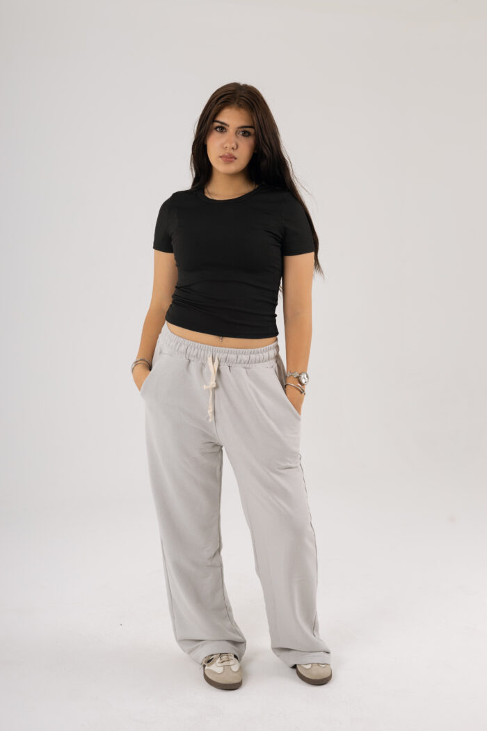 Wide-Leg Basic Sweatpants - Image 9