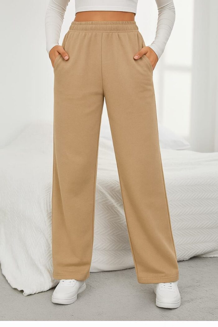 Wide-Leg Basic Sweatpants - Image 4
