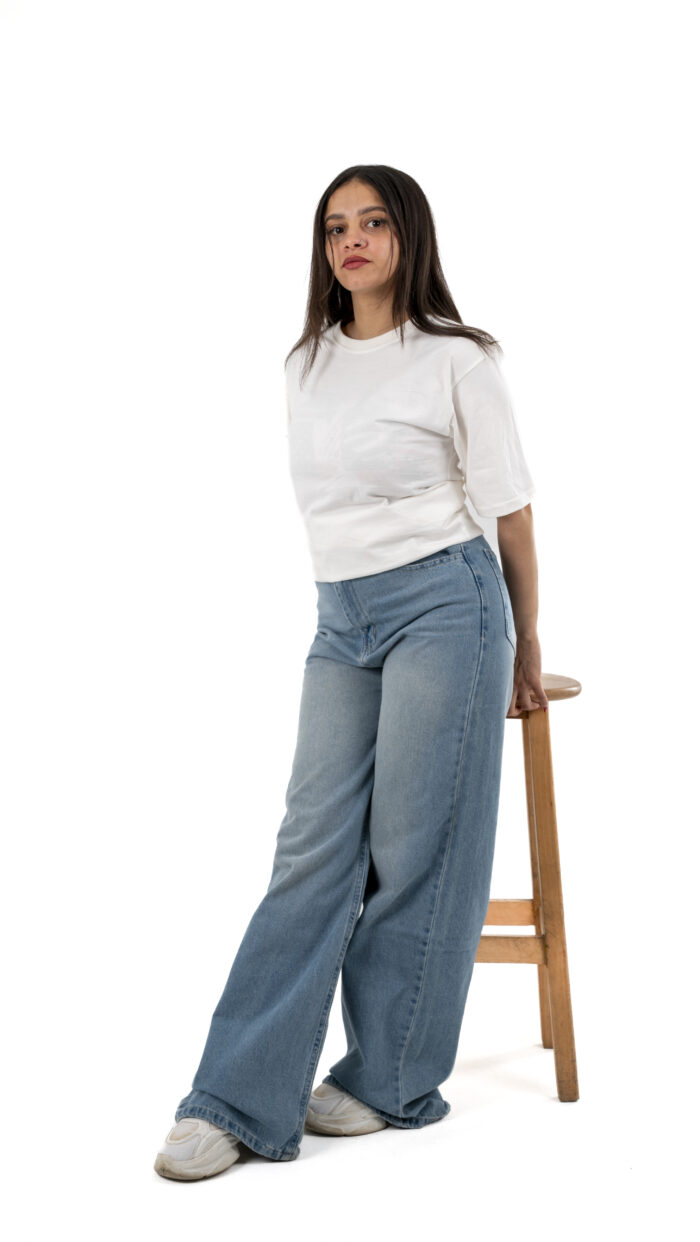 Basic T-Shirt - Image 2